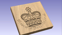 Load image into Gallery viewer, English crown carved on a memorial bench